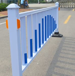 White Municipal Steel Road Guardrail Fence with Reflectors for Street Isolation Hospital Mall Airport Plaza Parking Driveway with Remote Control